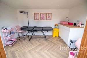 Photo 10- click for photo gallery